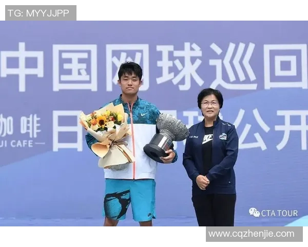 南京网球队与上海网球队对决分析赛后节奏与战术的深度解读 南京网球队与上海网球队对决分析赛后节奏与战术的深度解读