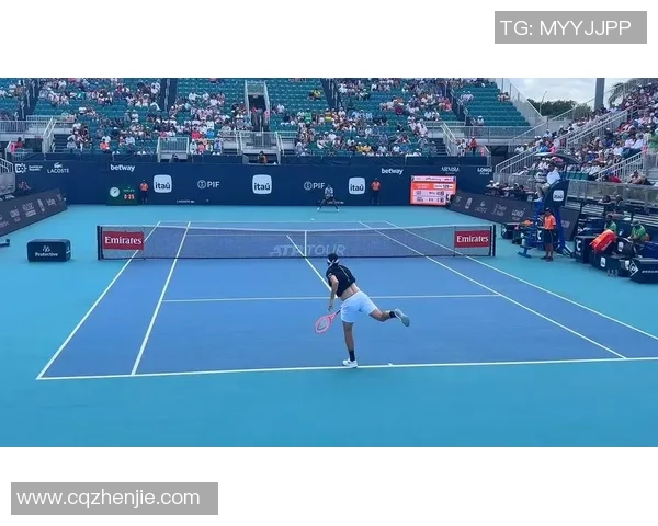 上海网球队节奏之争引发广泛热议球迷与专家各执己见